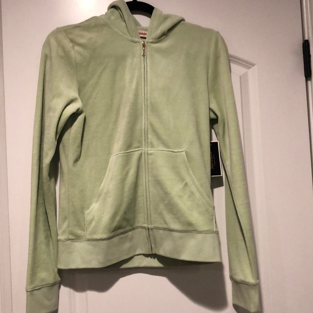 Brand new juicy track top. Size large!